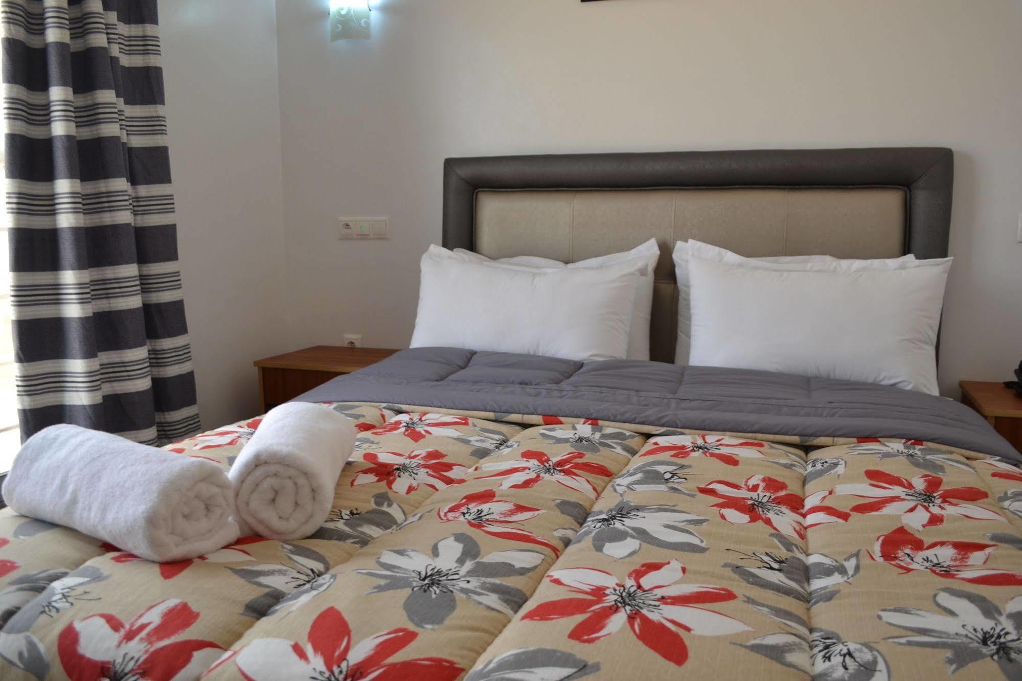 Hotel La Place 엘자디다 외부 사진